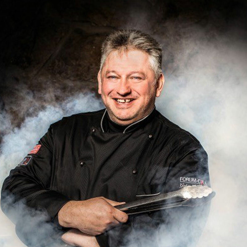 Gerhard-Volk-photo_800x800